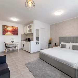 Downtown Victoria By Citybookings Bucharest