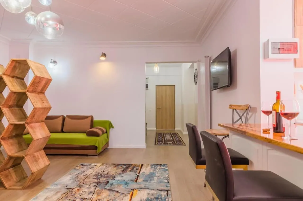 Inova Central Apartment Bucharest Romania